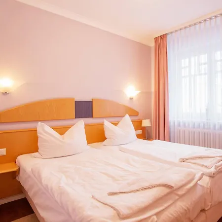 Strandvillen - Mit Meerblick, 2 Schlafzimmern Und Balkon Ah-624 *